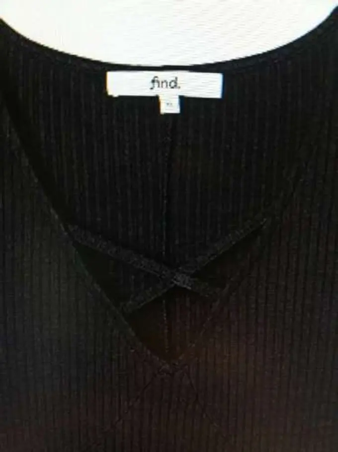 FIND. Strickkleid Bild 3
