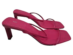 ZARA Sandalen