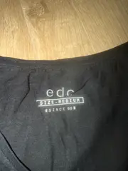 Vorschaubild 3 von Damen T-Shirt Schwarz V-Ausschnitt Gr. M Basic Baumwolle