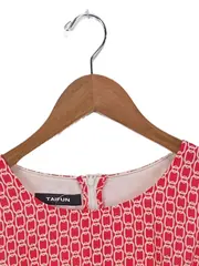 Vorschaubild 3 von TAIFUN Damen Businesskleid Gr. 38 Rot Elegant Ärmellos Geometrisch