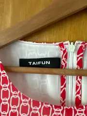 Vorschaubild 7 von TAIFUN Damen Businesskleid Gr. 38 Rot Elegant Ärmellos Geometrisch