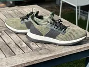 Vorschaubild 2 von Herren Sportschuhe Laufschuhe Größe 47 Oliv