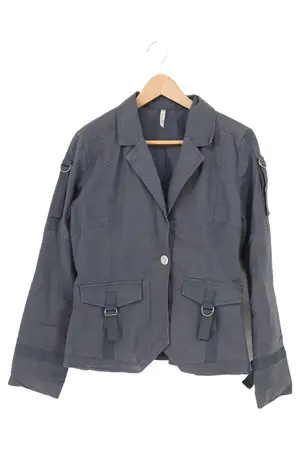 PART TWO Leichte Jacke