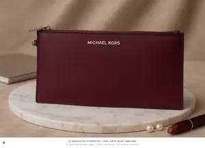 MICHAEL KORS Clutch