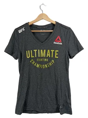 REEBOK T-Shirt