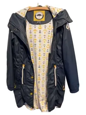SCHMUDDELWEDDA Regenjacke