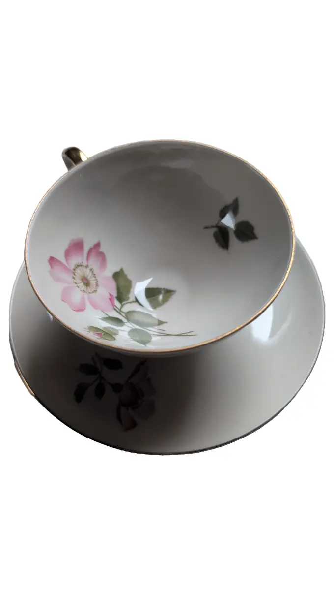 BAREUTHER Tasse und Unterteller Bild 1