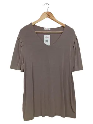 KIM & CO. T-Shirt