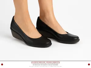 CLARKS Pumps