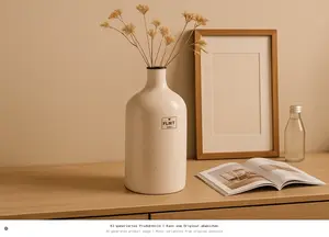 FLIRT BY R&B Vase