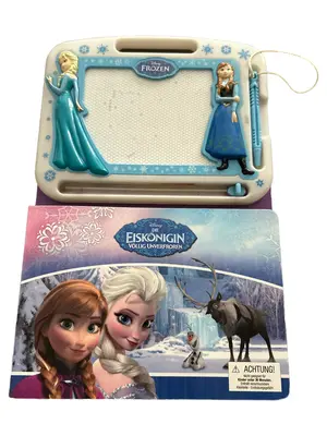 DISNEY Activity Buch