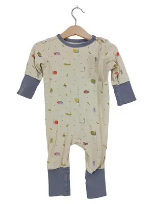 GRÜNER KNOPF Einteiler