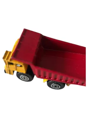 MAISTO Spielzeugauto