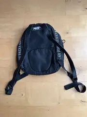 Vorschaubild 2 von Sporttasche Damen Schwarz Logo Polyester Mittel 31x32 cm