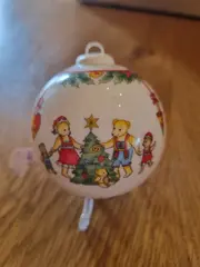 Vorschaubild 4 von Weihnachtsbaumkugel 1997 Porzellan Bären Motiv Weihnachten 7cm
