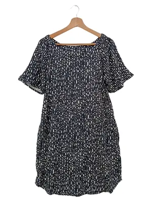 PART TWO Freizeitkleid