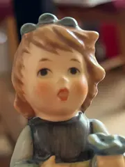 Vorschaubild 2 von Mädchen mit Blumen Künstlerpuppe Traditionell Mehrfarbig 5 cm