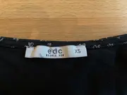 Vorschaubild 4 von EDC Damen Langarmshirt mit Herzmuster Schwarz Gr. 34;XS Casual