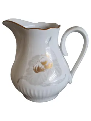 JLMENAU GRAF VON HENNEBERG PORZELLAN Milchkännchen
