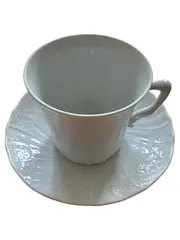 Vorschaubild 1 von Tasse und Unterteller Porzellan Weiß Klassisch