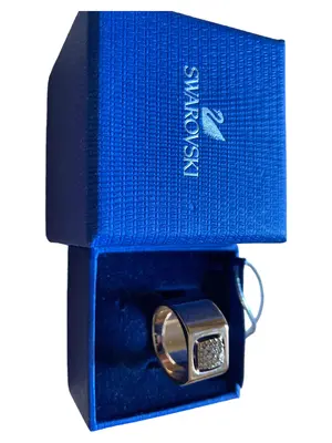 SWAROVSKI Ring