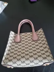 Vorschaubild 2 von Damen Umhängetasche Beige Logo-Print Signature Tote