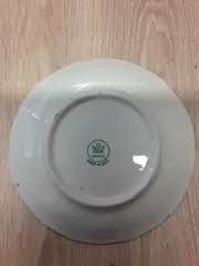 Vorschaubild 8 von Porzellan Unterteller Klassisch Weiß Blumenmuster 14.5 cm