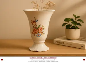 EDELSTEIN Vase