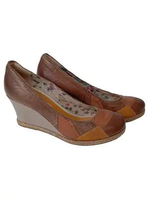 MJUS Wedges