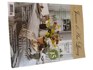 JEANNE D'ARC LIVING Zeitschrift