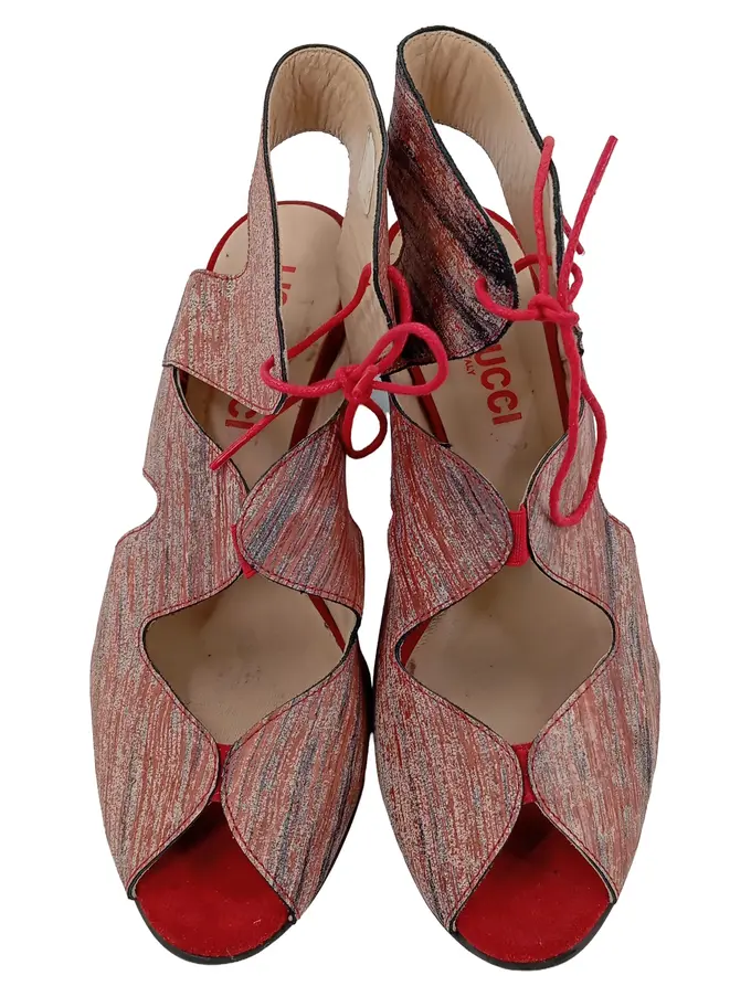 LISA TUCCI Sandalen Bild 2