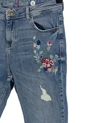 Vorschaubild 8 von Girlfriend Ankle Jeans Damen Blau Blumenstickerei W26 L28