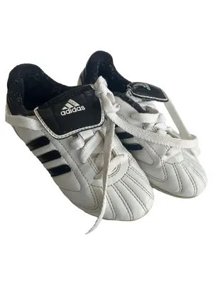 ADIDAS Fussballschuhe