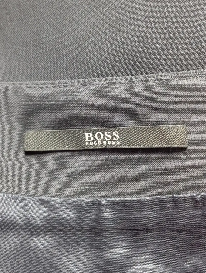 BOSS HUGO BOSS Kostüm mit Rock Bild 3