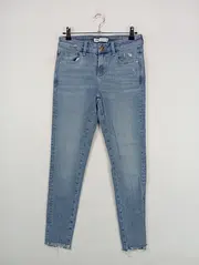 Vorschaubild ZARA Destroyed Jeans 1