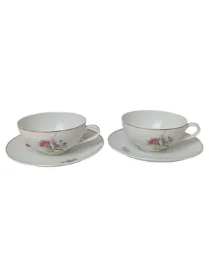 LICHTE PORZELLAN Tasse und Unterteller