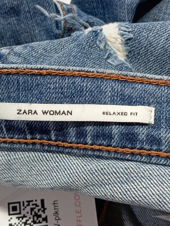 ZARA Destroyed Jeans Bild 3