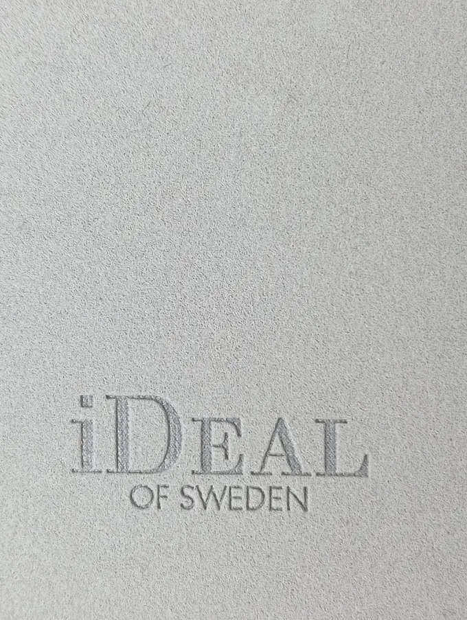 IDEAL OF SWEDEN Handy Schutzhülle Bild 2