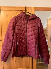 Vorschaubild 4 von Damen Steppjacke mit Kapuze Gr. 34/XS Rot Casual