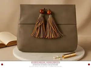 ANTHROPOLOGIE Clutch