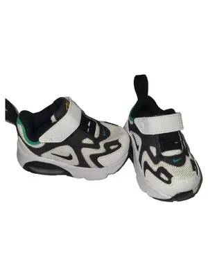 NIKE Sneaker low