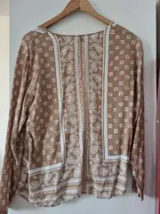 Vorschaubild 2 von Edition Bluse Damen Gr. 40 Paisley Beige V-Ausschnitt