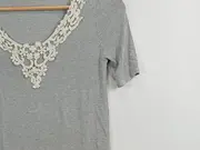 Vorschaubild 6 von EDC Damen T-Shirt Grau Gestreift Häkelkragen XS