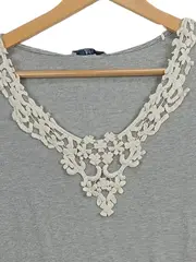 Vorschaubild 7 von EDC Damen T-Shirt Grau Gestreift Häkelkragen XS