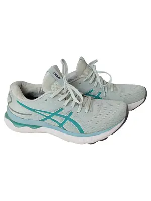 ASICS Sportschuhe