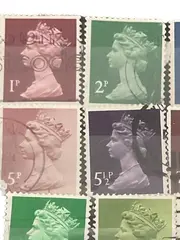 Vorschaubild 2 von Briefmarken Queen Elizabeth II. Verschiedene Werte Mehrfarbig Sammlung