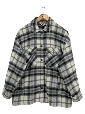 ZARA Leichte Jacke