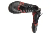 Vorschaubild 2 von Fussballschuhe Kinder Gr. 37.5 Schwarz mit roten Streifen Sport