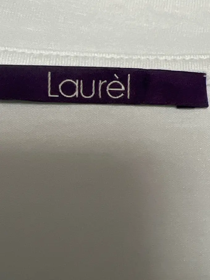 LAURÈL Top Bild 7