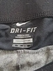 Vorschaubild 4 von Dri-Fit Capri Damen Jogginghose Athleisure Sport Caprihose Grau XS 34